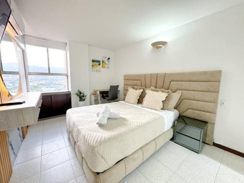 Exclusivo apartamento en Poblado con AC a 1 min Provenza, Medellín (fotografie 9)