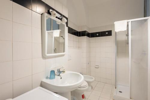 Piazza Navona Charming Large Apartment, Rzym (zdjęcie 5)