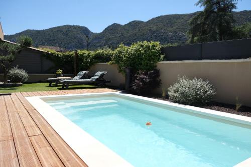 Villa avec piscine privative Maubec Luberon LS2-437 gîte à louer Maubec
