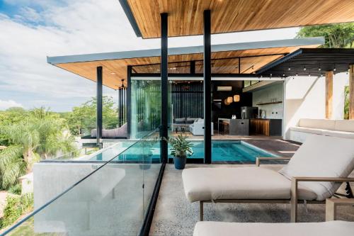 Vaade, SELVA RESORT Ocean View Luxury Villas in Santa Teresa