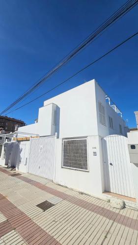 El Baluarte by Sanlúcar Housing - image 2