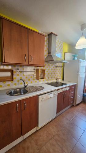 Three-Bedroom House image 7