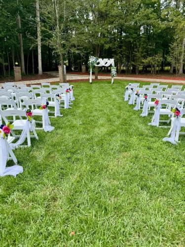 Whisper Chateau Weddings Reunions Groups 75 Plus