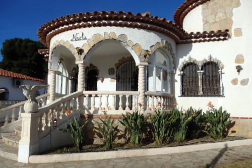 Villa with Private Pool image 8