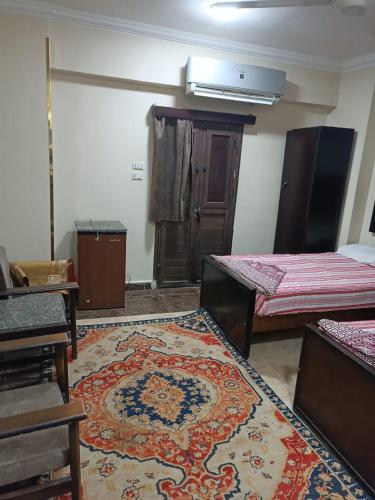 3 twin beds