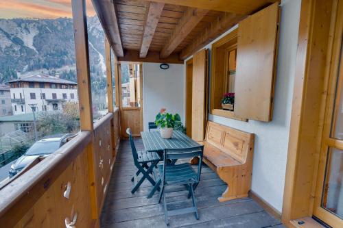 Balkons/terase, Borgo Nuovo Deluxe con Disney 2 parcheggi in Forni Di Sopra