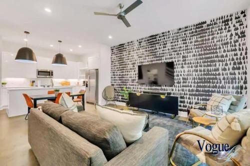 Vogue Vibe Stylish 4-bed House, All En Suite in Nashville, USA