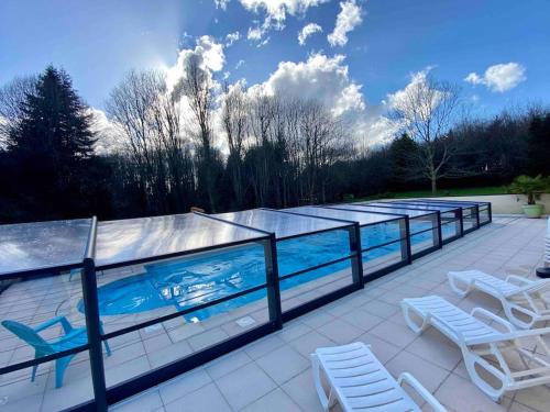 Gîte Cornouaille piscine ou jacuzzi gîte à louer Bois du Mur