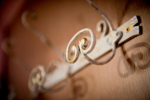 Champagne Domaine Sacret - AY - image 9