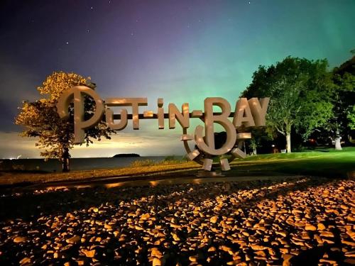 Island Club #58 Island Club #58