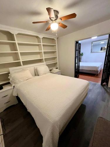 Steps from Downtown & Minutes to the Airport in Lafayette, USA