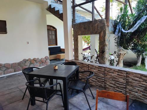 Pousada Estrela Feliz in คานาเวียอิรัส