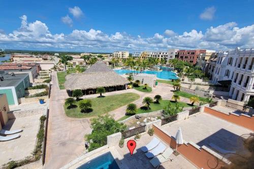 Your Private Pool, Marina Resort Hot Tub & Grounds Your Private Pool, Marina Resort Hot Tub & Grounds