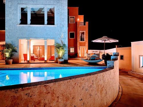 Your Private Pool, Marina Resort Hot Tub & Grounds Your Private Pool, Marina Resort Hot Tub & Grounds