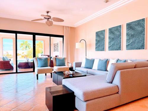 Your Private Pool, Marina Resort Hot Tub & Grounds Your Private Pool, Marina Resort Hot Tub & Grounds