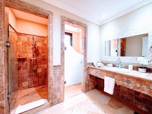 Your Private Pool, Marina Resort Hot Tub & Grounds Your Private Pool, Marina Resort Hot Tub & Grounds