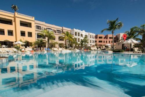 Your Private Pool, Marina Resort Hot Tub & Grounds Your Private Pool, Marina Resort Hot Tub & Grounds