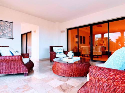 Your Private Pool, Marina Resort Hot Tub & Grounds Your Private Pool, Marina Resort Hot Tub & Grounds