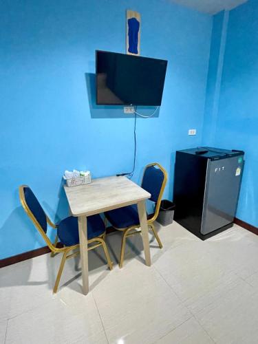 Attractions, ท่าช้างรีสอร์ท กาญจนบุรี in Lat Ya