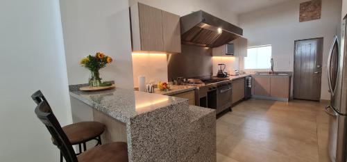 CASCADAS, spacious villa with workspace, pool & fast Wi-Fi, Cancún (fotografie 9)