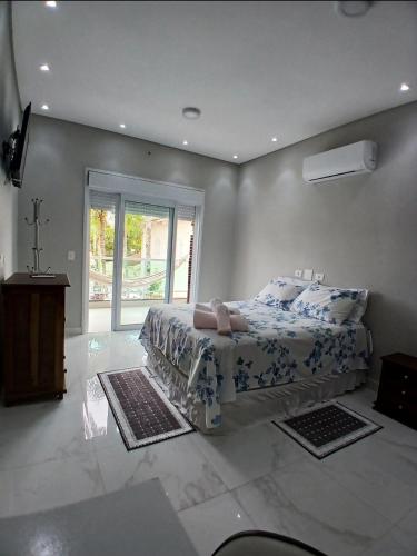 Linda Casa Guarujá enseada 500m da praia (Linda Casa Guaruja enseada 500m da praia) in Jardim Virginia