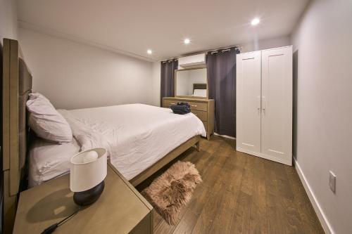 Luxurious 2 Bedroom Retreat in Historic Little Italy, Manhattan in New York, USA