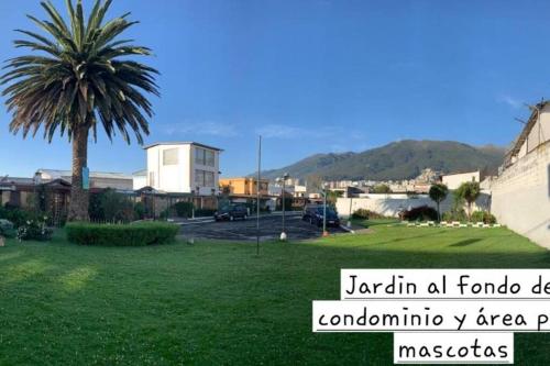 Casa 3 habitaciones, 3 camas, jardín (Casa 3 habitaciones, 3 camas, jardin) in คีปิคาปา