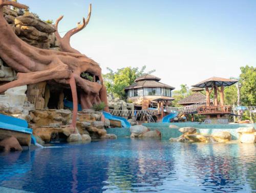 Water park, Tattoo's Hotel in Rayong