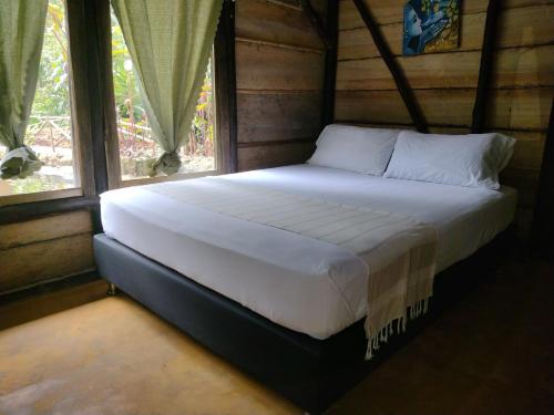 卡利 Sapiens house cabana del lago clasica 3星级 酒店 套房