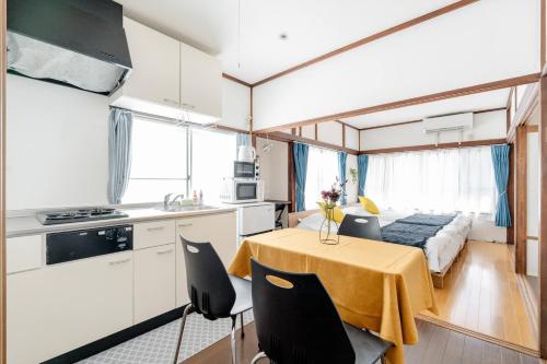 Chelsea Hatsudai 201 CH21