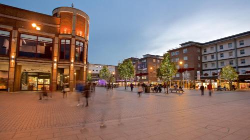 A környék, Apollo Apartment in Foleshill