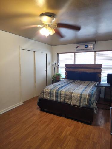 COMFY PRIVATE ROoM #1 COMFY PRIVATE ROoM #1