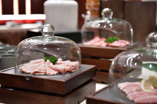 上海陆家嘴中心城际酒店(入住首晚享用免费Minibar) 上海陆家嘴中心城际酒店(入住首晚享用免费Minibar)