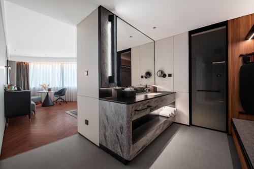 上海陆家嘴中心城际酒店(入住首晚享用免费Minibar) 上海陆家嘴中心城际酒店(入住首晚享用免费Minibar)