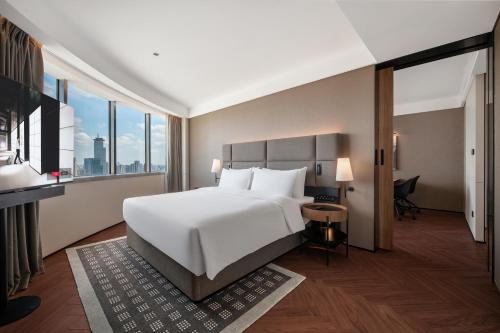 上海陆家嘴中心城际酒店(入住首晚享用免费Minibar) 上海陆家嘴中心城际酒店(入住首晚享用免费Minibar)