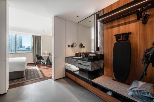 上海陆家嘴中心城际酒店(入住首晚享用免费Minibar) 上海陆家嘴中心城际酒店(入住首晚享用免费Minibar)