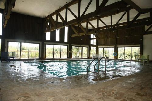 Úszómedence, Benmiller Inn & Spa in Benmiller (ON)