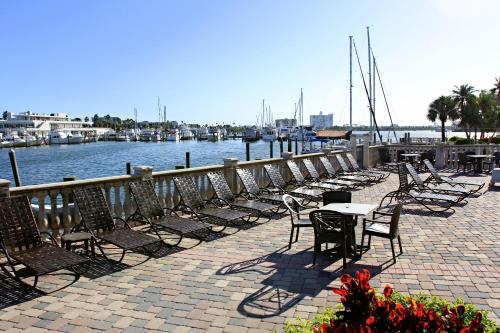 Pier House 60 Clearwater Beach Marina Hotel - image 3