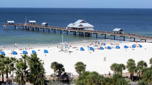 Pier House 60 Clearwater Beach Marina Hotel