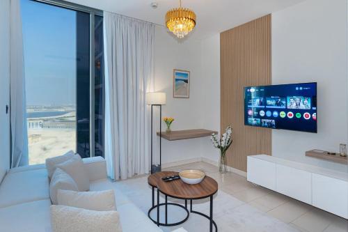 Modern 1br Oasis in Sobha Creek Vista A, MBR City - Allsopp & Allsopp, Dubaj