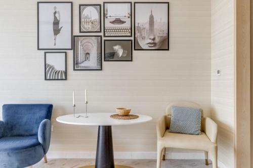 Luxury Palm Tower Studio Apartments with Pool and Fantastic Sea View, Dubai (photo 6)