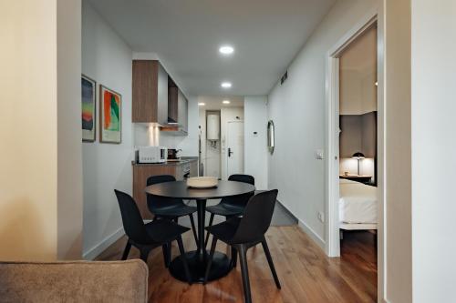 Santiago Apartments by Olala Homes - 편의 시설/서비스