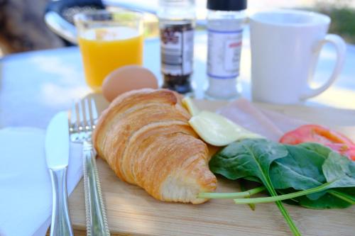 Food and beverages, Gallery Hotel Manjimup in Manjimup