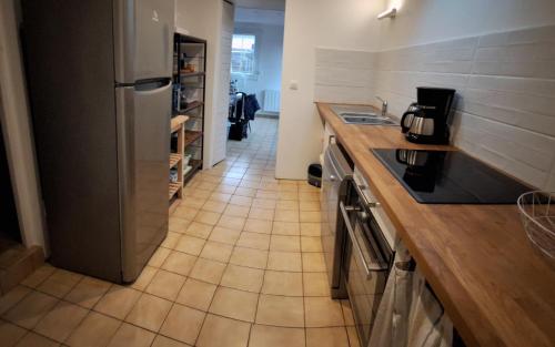 Konyha, Maison Centre ville avec Jacuzzi in La Teste-De-Buch