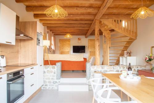 Gite de la grangette for 6 people in Grandrieu