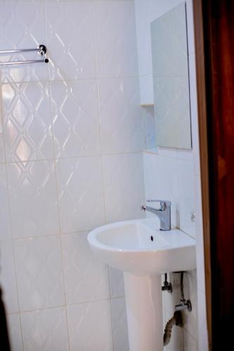 staykigali - image 2