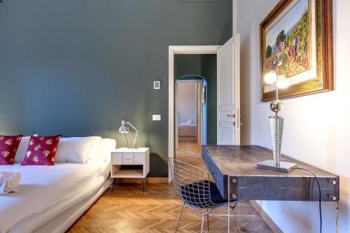 Vespucci Luxury Apartment with Amazing View by Mamo Florence - image 3