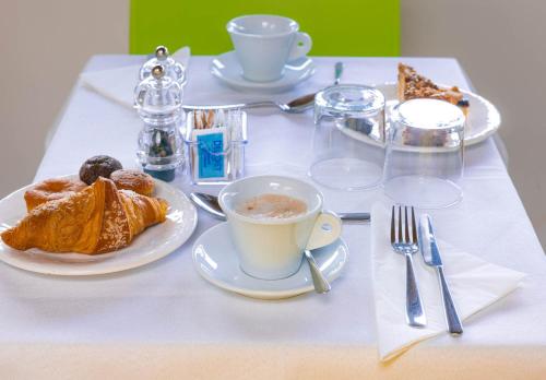 Hotel Mavino - image 6