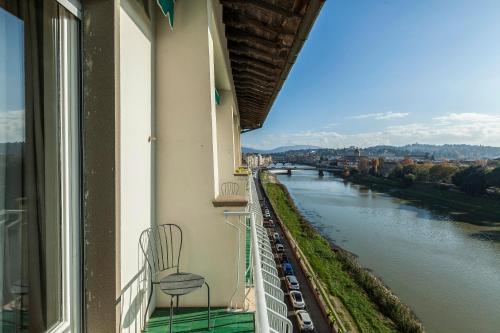 Vespucci Luxury Apartment with Amazing View by Mamo Florence - image 12