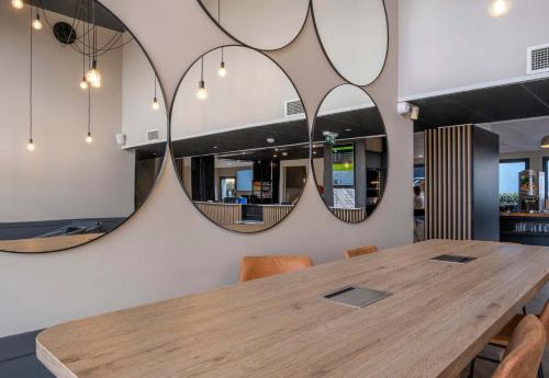 Hôtel Altica La Rochelle - image 11